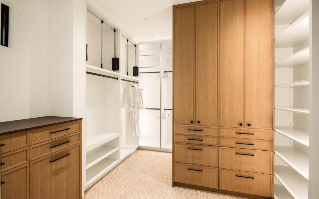 Maximizing Closet Space with Custom Solutions